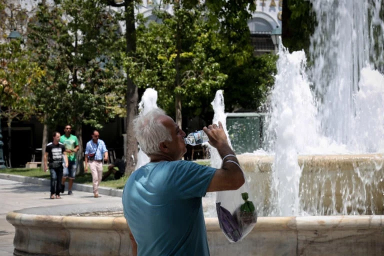 Καιρός: Ήλιος, συννεφιά και καταιγίδες το Σάββατο – 7 μποφόρ και… προσοχή για φωτιές